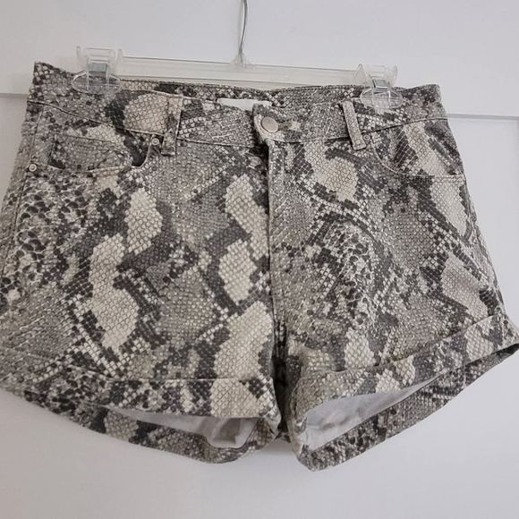 H&M Pants - H&M Gray and White Jean Shorts with Snakeskin Print